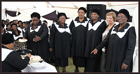 Minister's Wives, Easter 2013